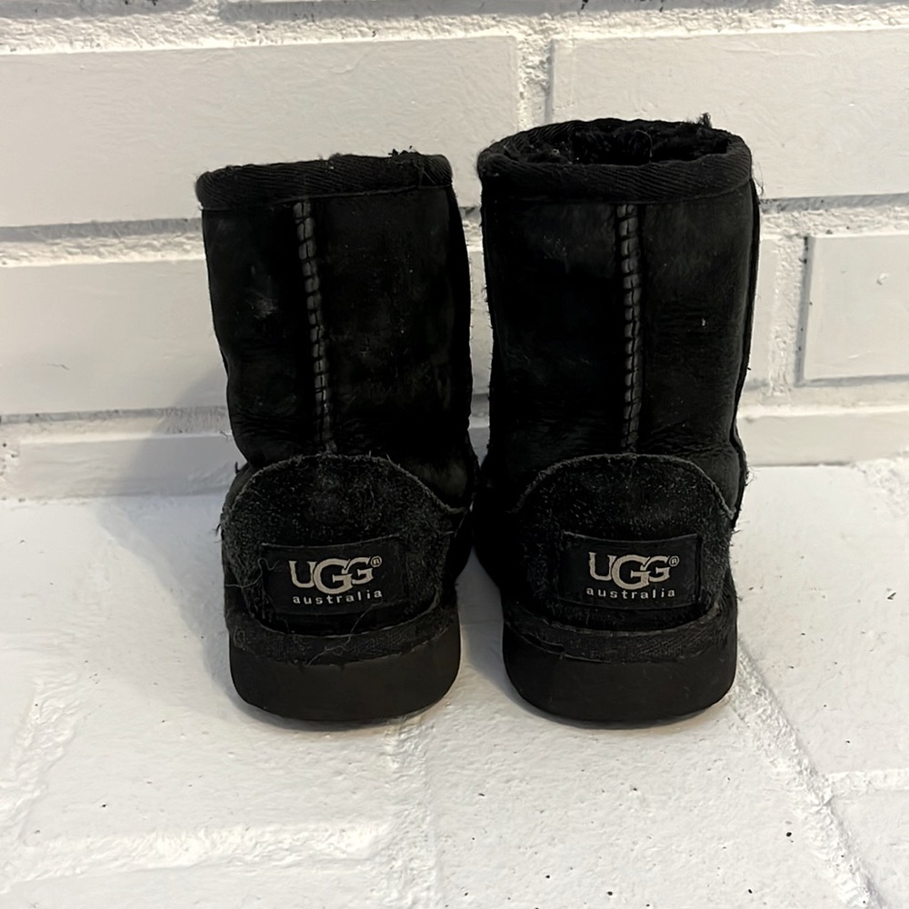 Toddler black UGG boots size 6